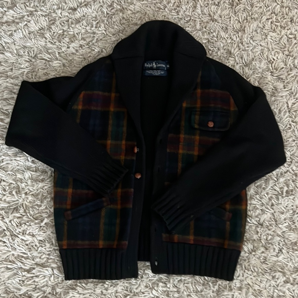 Beautiful vintage polo sweater